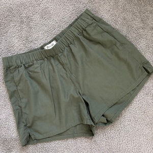 EUC Madewell Pull-On Shorts in Desert Olive | Size Large